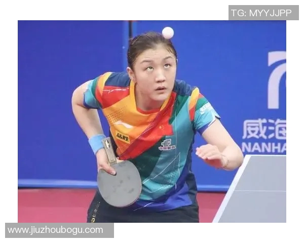 藏族足球小女孩崭露头角成为中国足球新星引关注 藏族足球小女孩崭露头角成为中国足球新星引关注