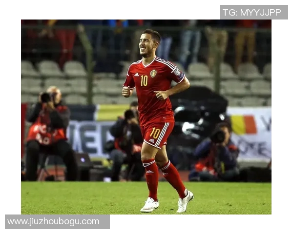 韩端与同期女足球明星共谱辉煌时代 女性足球的崛起与变革之路